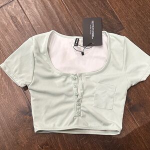 PrettyLittleThing Light Green Button-Up Crop Top